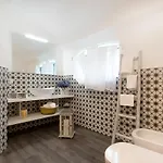 Maji - Historic With Pool & Parking, 100m From Ferry & Train Apartmán Mandello del Lario