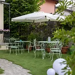 Maji - Historic With Pool & Parking, 100m From Ferry & Train Apartmán *