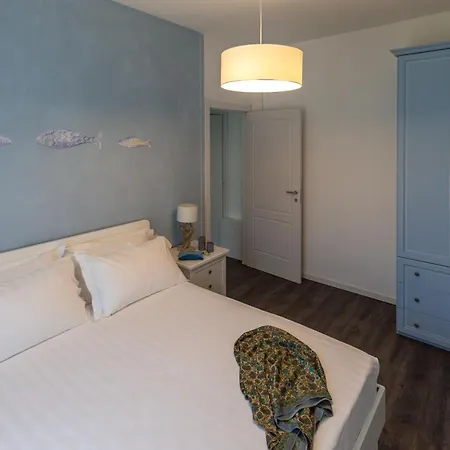 Maji - Historic With Pool & Parking, 100m From Ferry & Train * Манделло-дель-Ларио