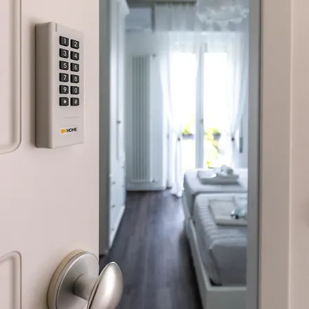 Maji * مانديلو ديل لاريو